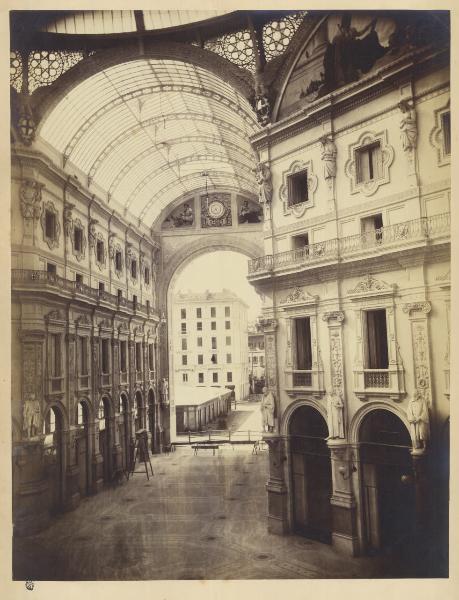 Milano - Galleria Vittorio Emanuele 2.