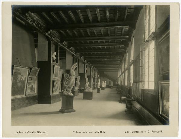 Milano - Castello Sforzesco - Musei Civici - Sala della Balla - Tribuna - Allestimento della Galleria d'Arte Moderna (fino al 1921) - Canova, Ebe e Maddalena penitente