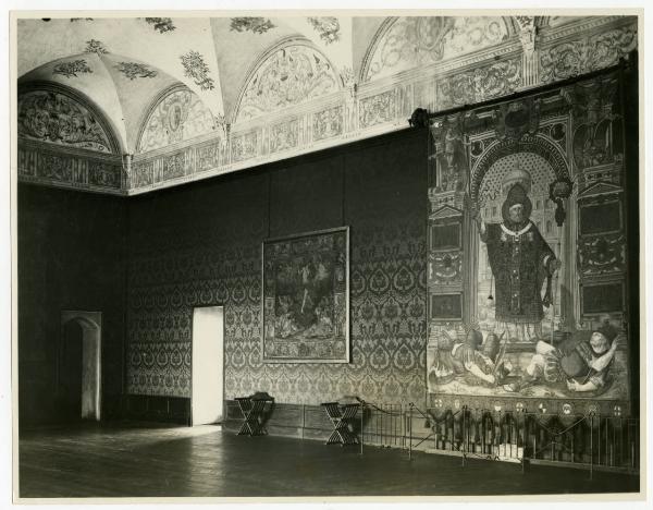 Milano - Castello Sforzesco - Musei Civici - Allestimento Nicodemi - Sala 7 (Sala del Gonfalone)