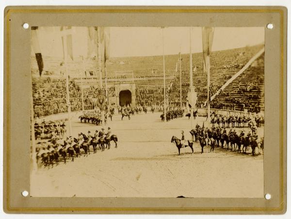 Verona - Arena - Carosello per il secondo centenario del Savoia Cavalleria