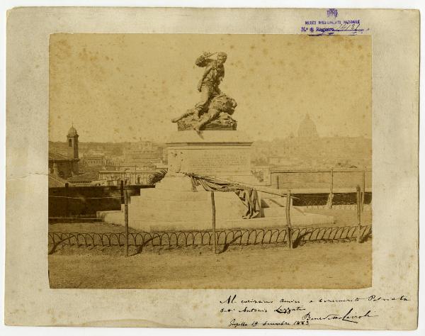 Roma - Piazzale del Mandorlo - Monumento a Enrico e Giovanni Cairoli