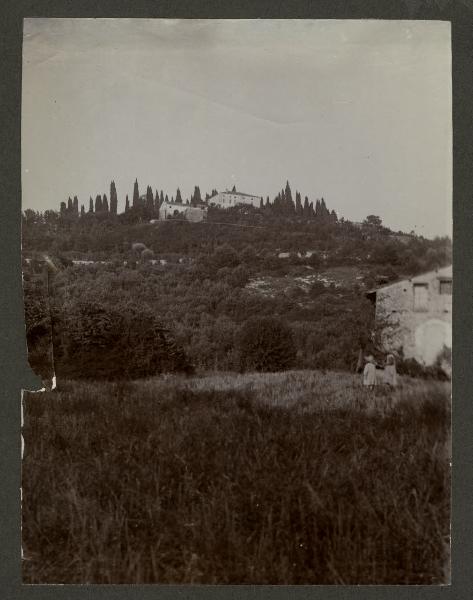 Vicenza - Monte e Villa Salvi ora Bottazzi - Prato - Boschi - Bambini - Caseggiato