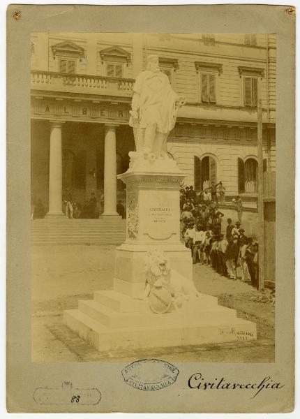 Civitavecchia - Monumento a Giuseppe Garibaldi