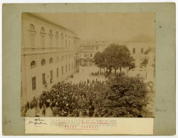 Milano - piazza Mentana - Monumento ai caduti di Mentana - evento pubblico