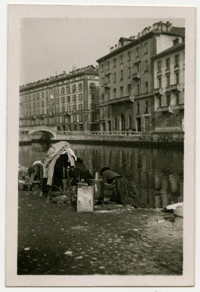 Milano - Cerchia dei Navigli - laghetto di S. Marco - Lavandaie - ponte de Medici