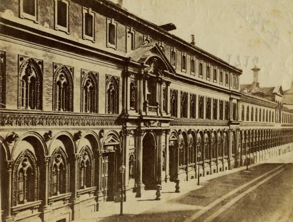 Milano - Via Festa del Perdono - facciata - Opedale Maggiore (ora Università Statale degli Studi di Milano)