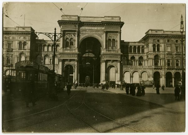 Milano - Piazza Duomo - Galleria Vittorio Emanuele