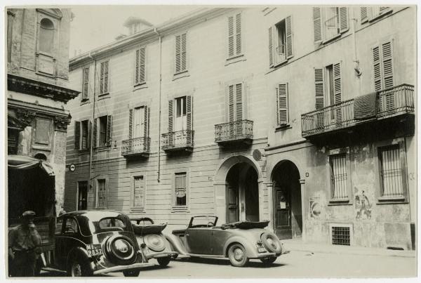 Milano - Piazza Pasquirolo - Chiesa di San Vito