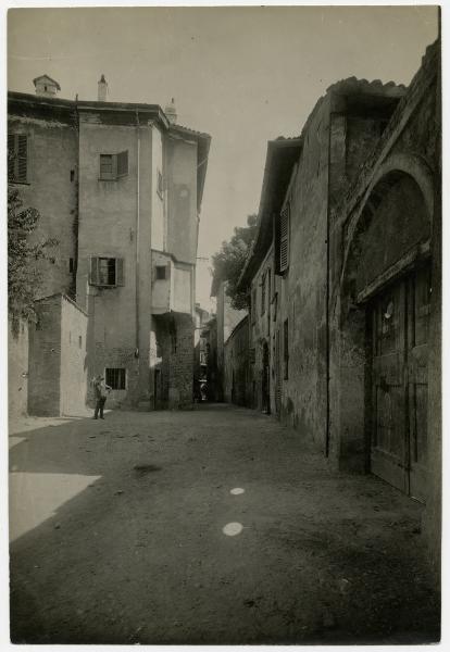 Milano - vicolo san Fermo - vicolo degli Amedei