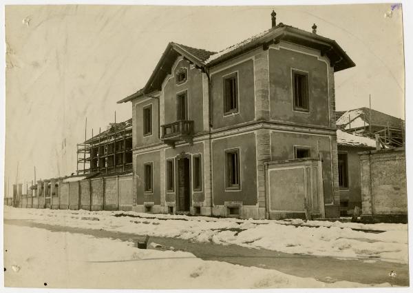 Milano - Regia Stazione Sperimentale - cantiere - neve