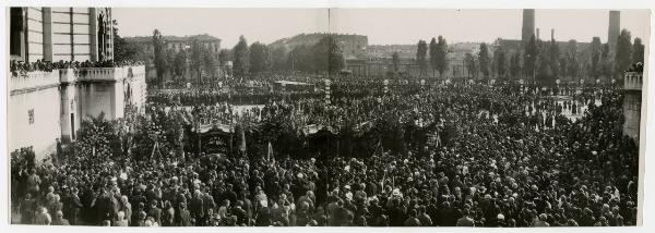 Milano - Cimitero Monumentale - funerali vittime crollo di via Galilei