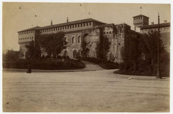 Milano - Castello Sforzesco - Rivellino di Santo Spirito