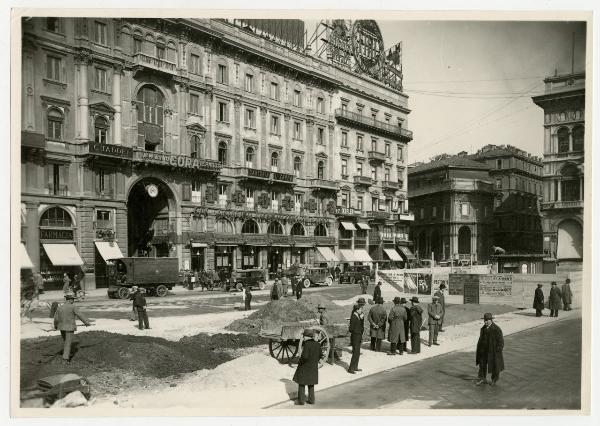 Milano - Piazza Duomo - cantiere pavimentazione sagrato