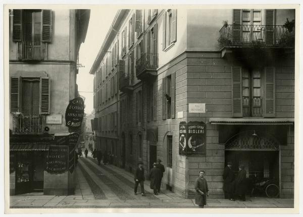 Milano - Via Ospedale (ora via Festa del Perdono) - Via Palletta (ora Largo Francesco Richini)