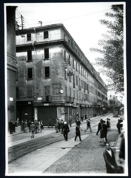 Milano - Piazza Fontana - Via dell'Arcivescovado - Via Pattari