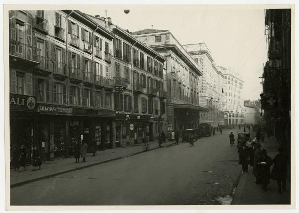 Milano - Via Larga - Teatro Lirico