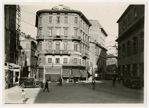 Milano - Via Felice Cavallotti - Via Passerella