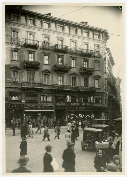 Milano - Via Carlo Alberto (oggi via Mazzini)