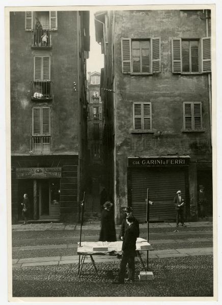 Milano - Via Bottonuto - Vicolo delle Quaglie