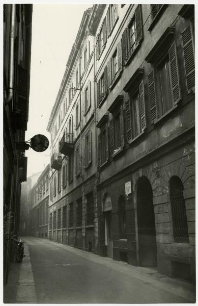 Milano - via Fiori Chiari 26 - Casa natale di Giovanni Raiberti - lapide