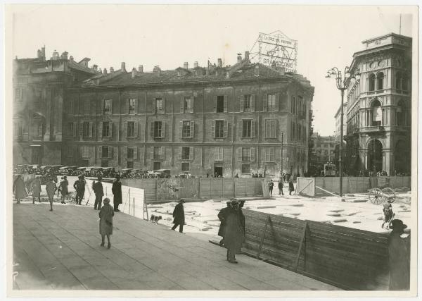 Milano - Palazzo Reale - Manica Lunga - Via Cappelari