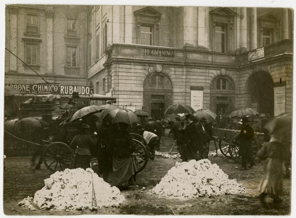 Milano - Piazza della Scala