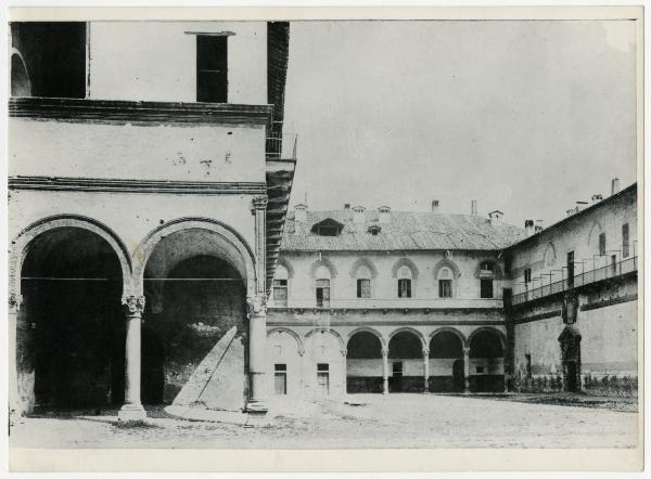 Milano - Castello Sforzesco - Corte ducale