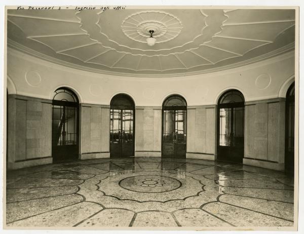 Milano - Palazzo degli Uffici Comunali