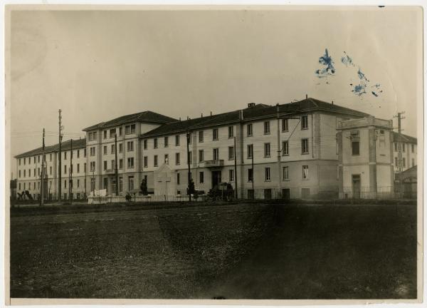 Milano - Casa albergo per gli sfrattati