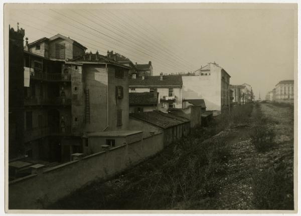 Milano - Viale Regina Giovanna