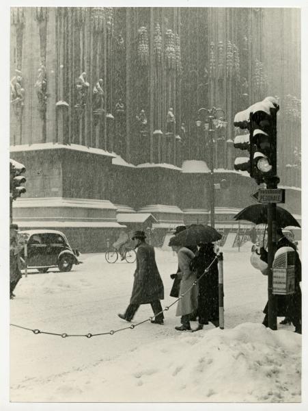 Milano - Piazza Duomo - neve