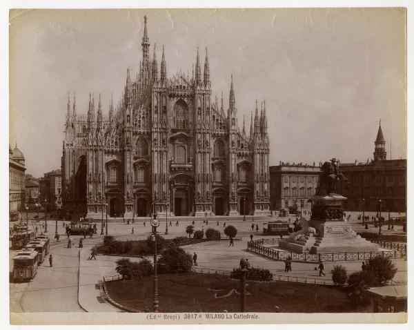 Milano - Piazza del Duomo