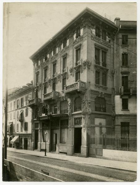 Milano - Viale Monte Grappa