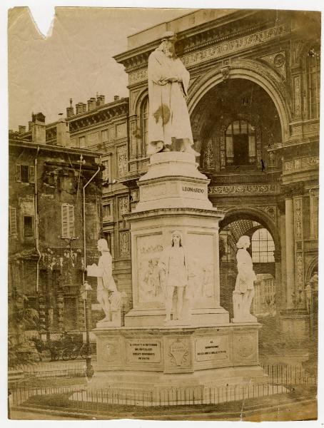 Milano - Piazza della Scala