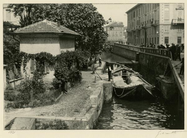 Milano - via Senato - Conca del Naviglio