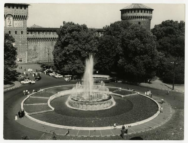 Milano - Piazza Castello