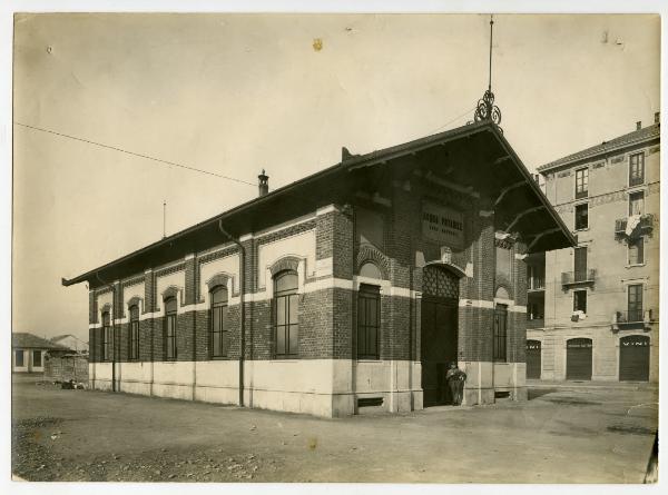 Milano - Via Benedetto Marcello - Impianto dell'acqua potabile