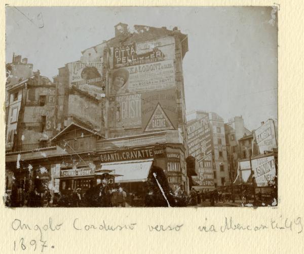 Milano - Piazza Cordusio - Via Mercanti