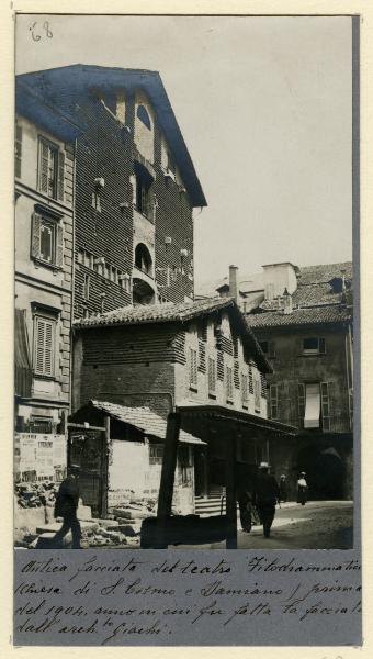 Milano - Chiesa dei Santi Cosma e Damiano - Teatro dei Filodrammatici - Facciata