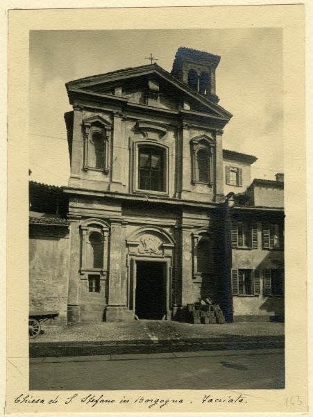 Milano - Via Borgogna - Chiesa di S. Stefano in Borgogna - Facciata