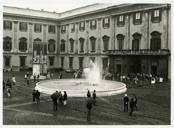 Milano - fontana - Palazzo Reale