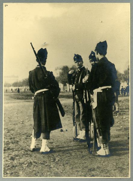 Esercito italiano - Manovre militari - Milano - Sec. 19.