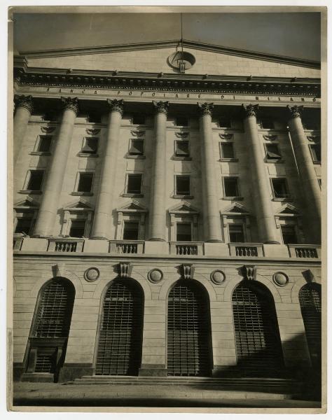 Milano - Palazzo della Banca Popolare - facciata