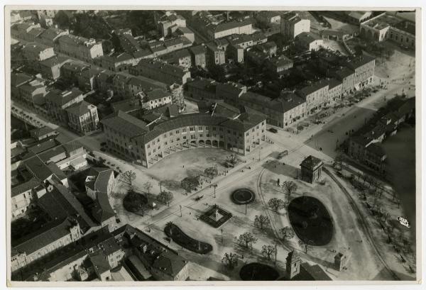 Pisa - Piazza Vittorio Emanuele II - Veduta aerea