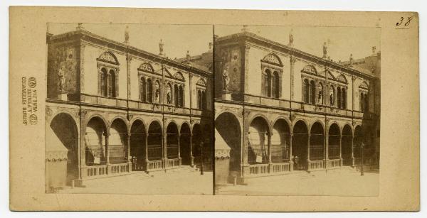 Verona - Piazza dei Signori o Piazza Dante - Palazzo della Ragione