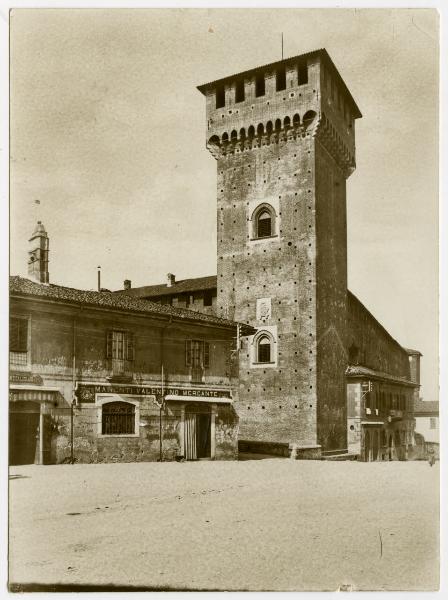 Sant'Angelo Lodigiano - Castello Morando Bolognini - Torre maestra o torre maggiore