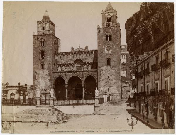 Cefalù - Duomo o Cattedrale o S. Salvatore - Prospetto principale