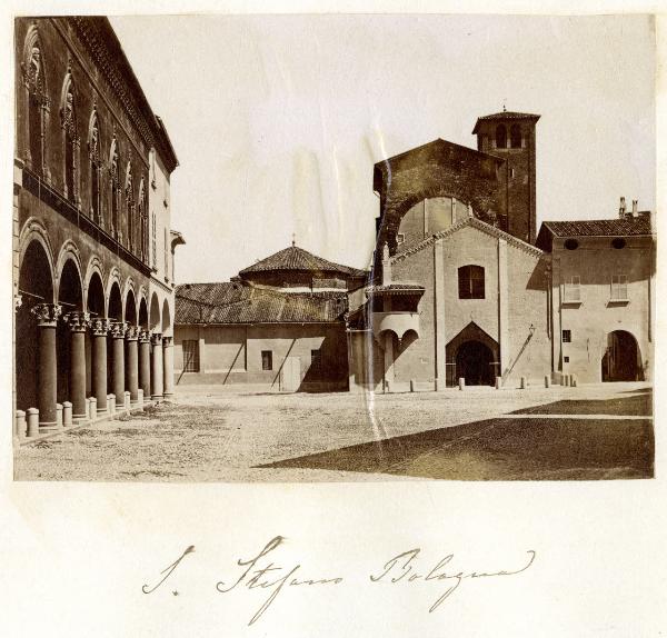 Bologna - Basilica di Santo Stefano o complesso delle Sette chiese - Prospetto principale