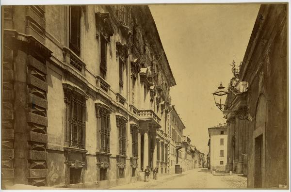 Brescia - Palazzo Materossi già Fè d'Ostiani e Collegiata dei Santi Nazaro e Celso - Prospetto principale