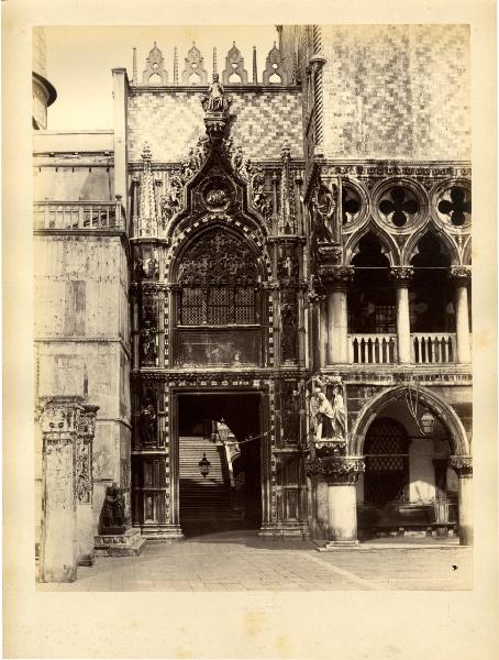 Venezia - Palazzo Ducale - Porta della Carta